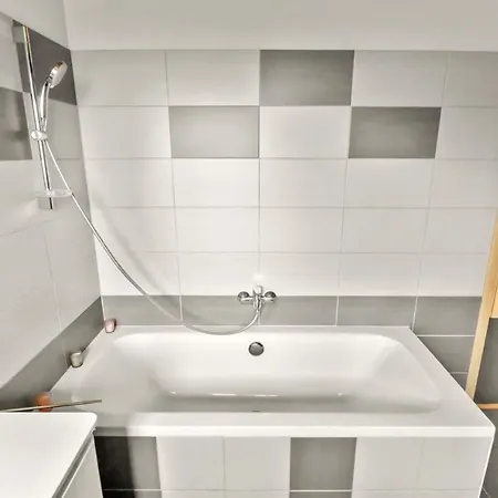 Logement Avec Vue Sur La Plaine Troistorrents Exterior photo
