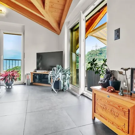 Logement Avec Vue Sur La Plaine Troistorrents Exterior photo