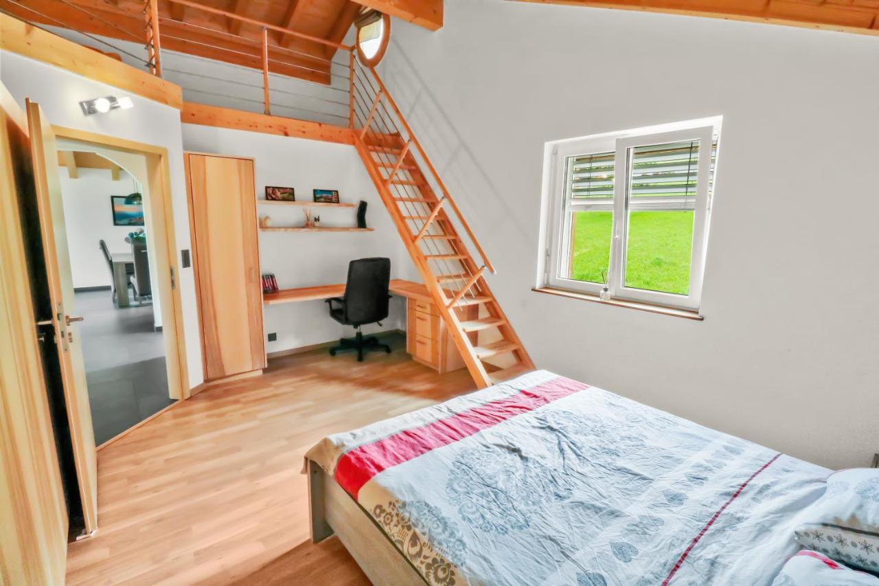 Avec Vue Sur La Plaine Apartment *