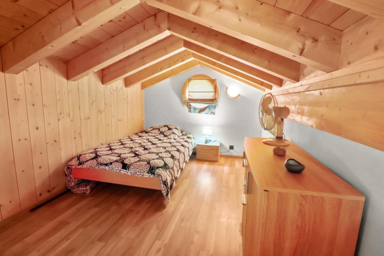 Avec Vue Sur La Plaine Appartement Troistorrents