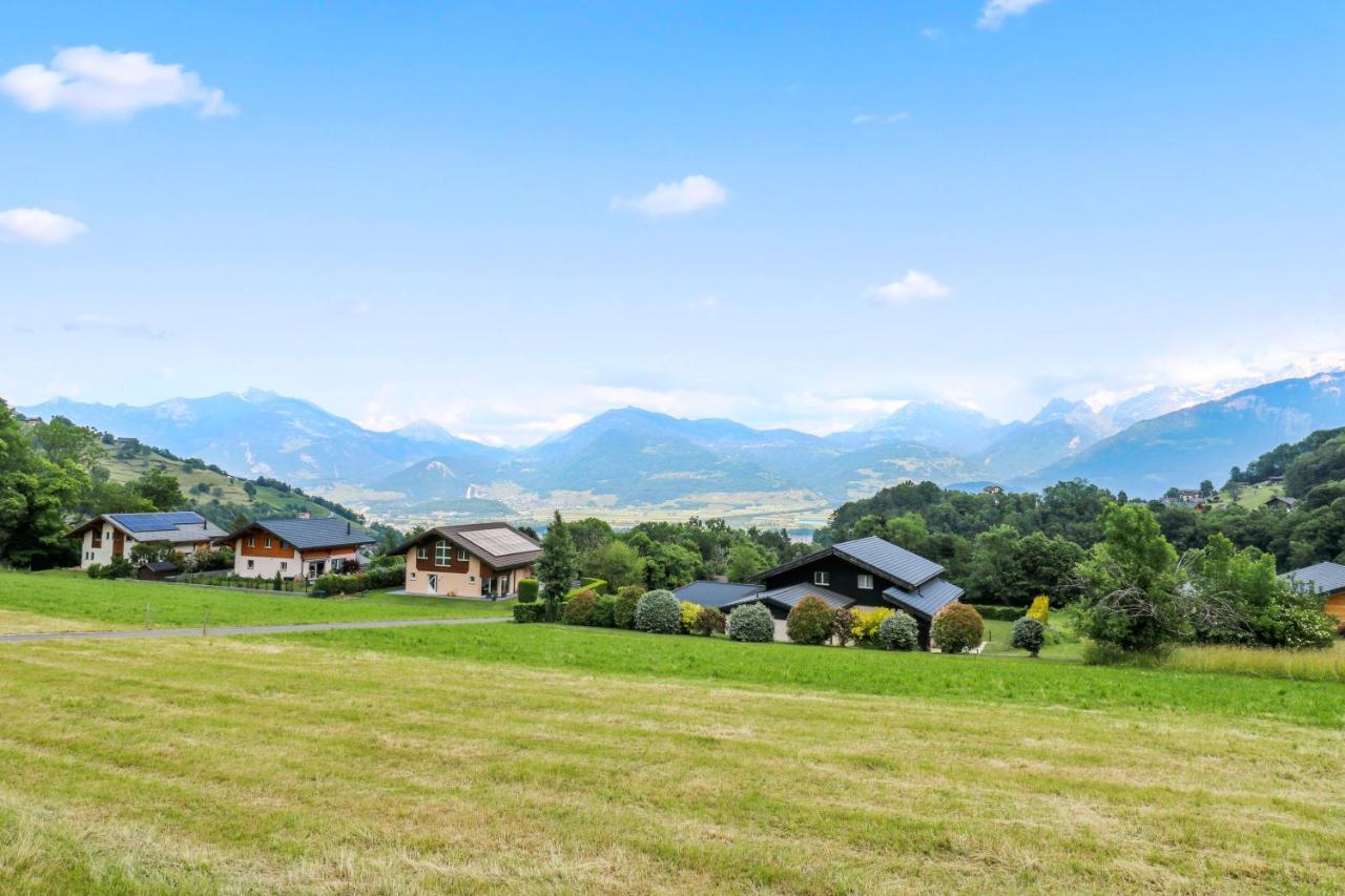 Avec Vue Sur La Plaine Appartement